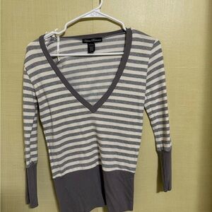 Excellent never worn tee!